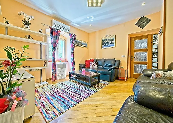 Nina Apartman Split
